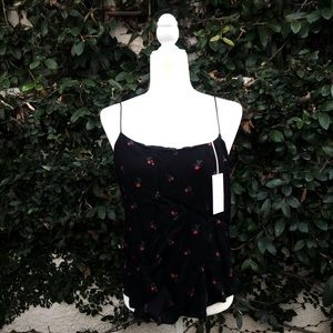 REFORMATION BLOUSE 💕 NEW